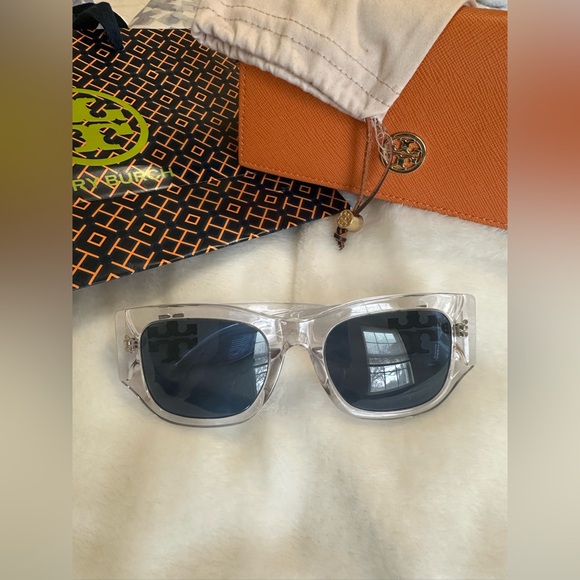 Authentic Tory Burch Transparent/Blue Sunglasses - Picture 1 of 4